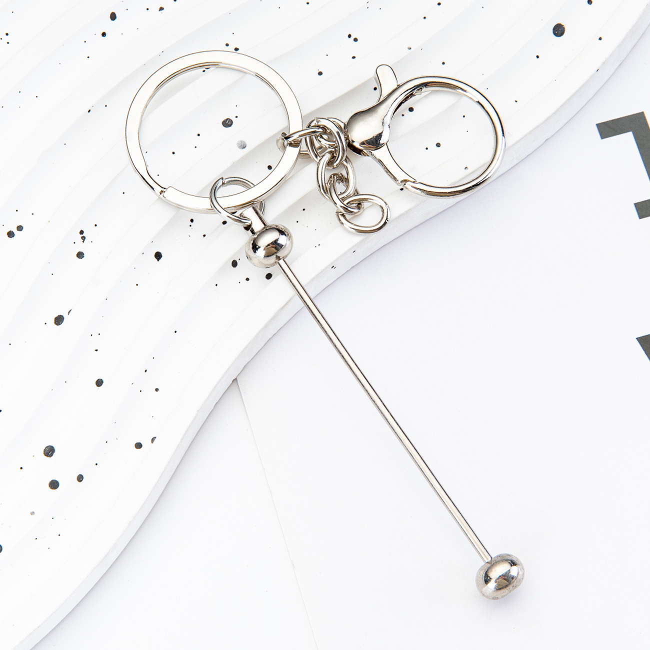 【B004】Gradient Color Metal Keychains for DIY | Bulk Keychain Blanks for Crafts, Charms, Gifts & Accessories