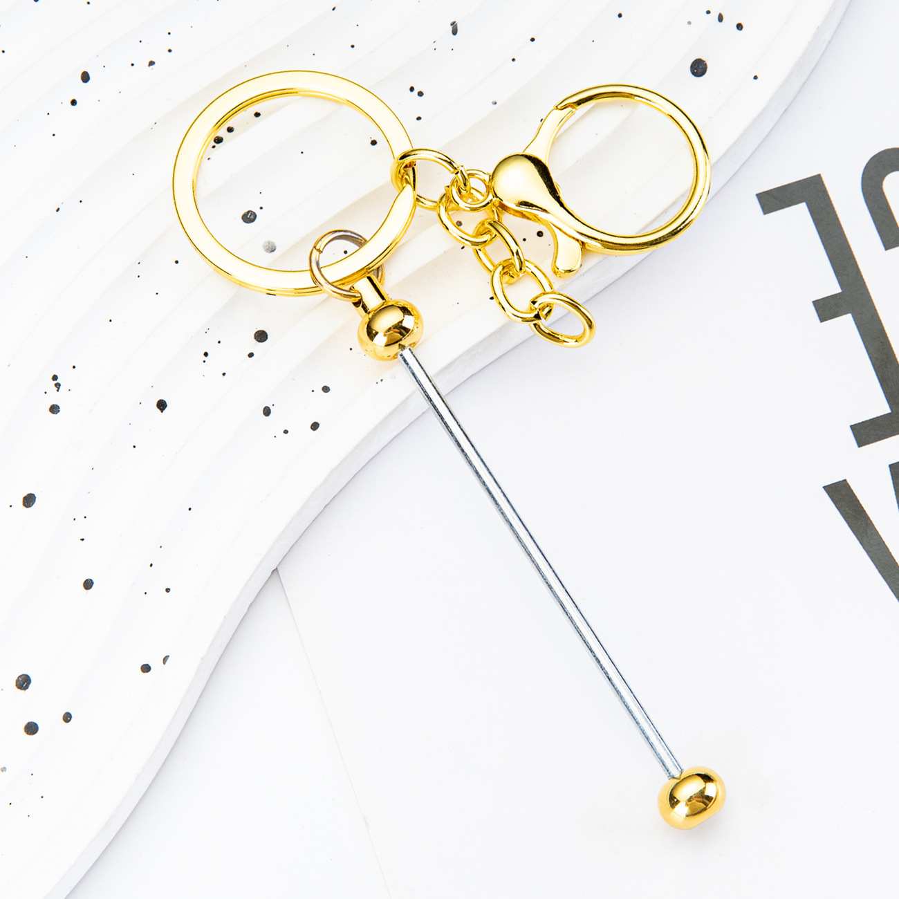 【B004】Gradient Color Metal Keychains for DIY | Bulk Keychain Blanks for Crafts, Charms, Gifts & Accessories